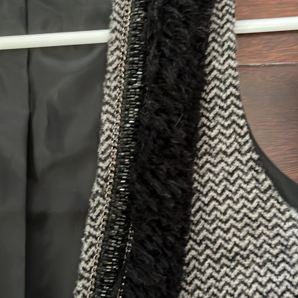 Pinko black and white houndstooth vest with fringe - Picture 3 of 3